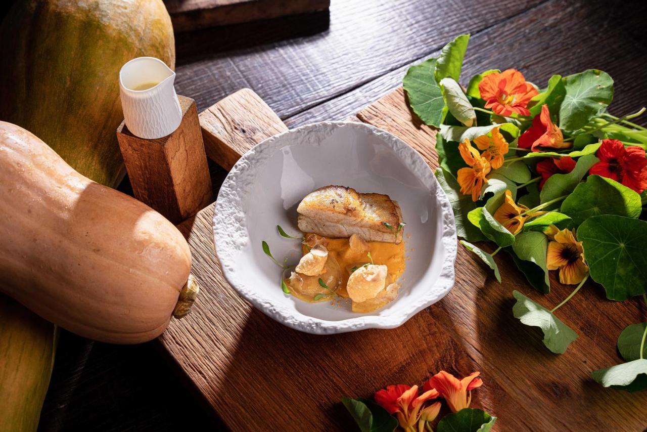 La Ferme Saint Simeon Spa - Relais & Chateaux Honfleur Bagian luar foto